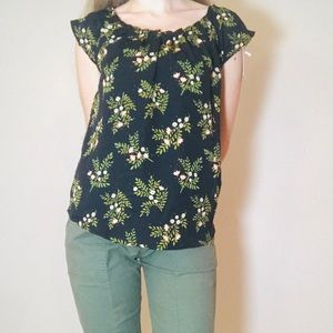 Lauren Conrad Brand New Short Sleeve Tie Blouse